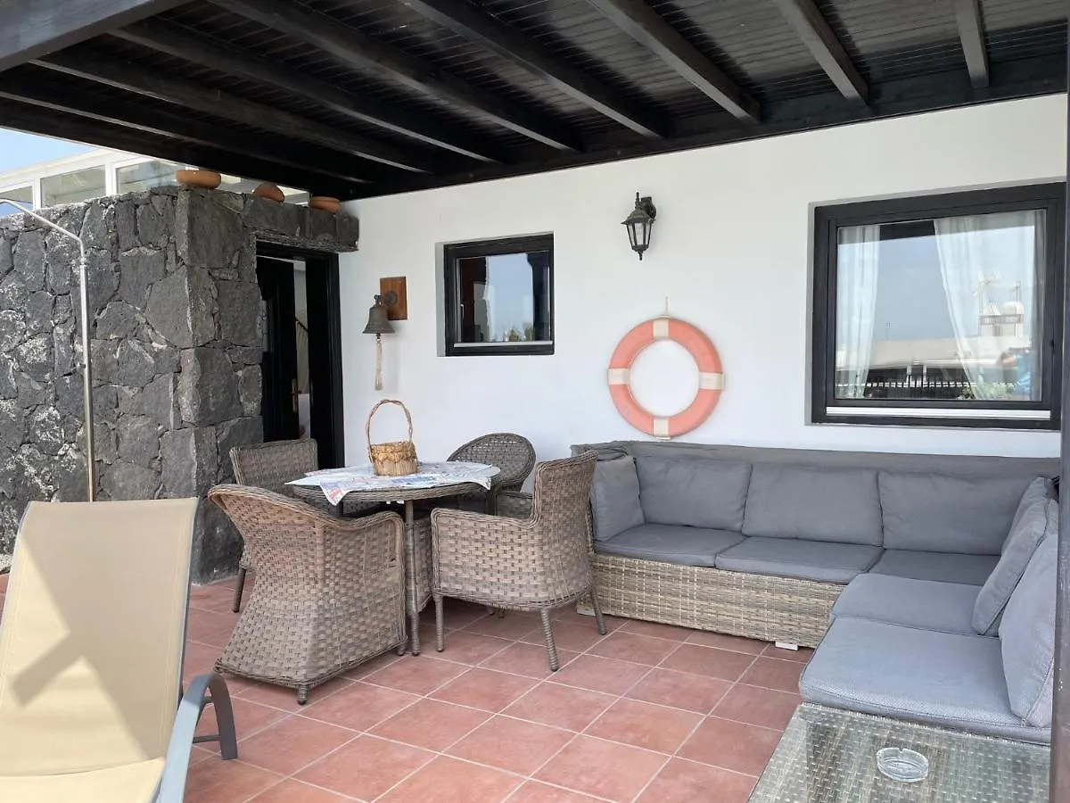 Villa Burgao Playa Blanca